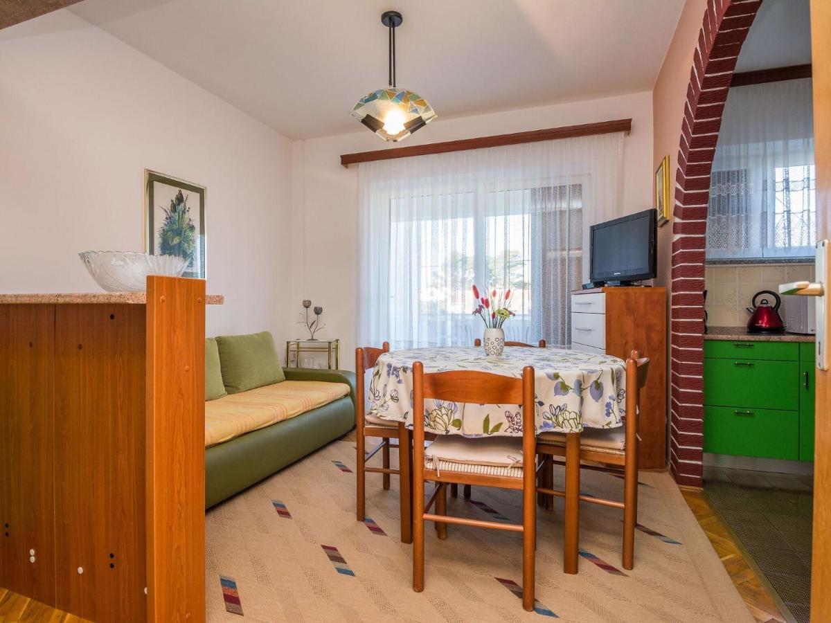 Apartments In House Liveric, In Vir At The Beach エクステリア 写真