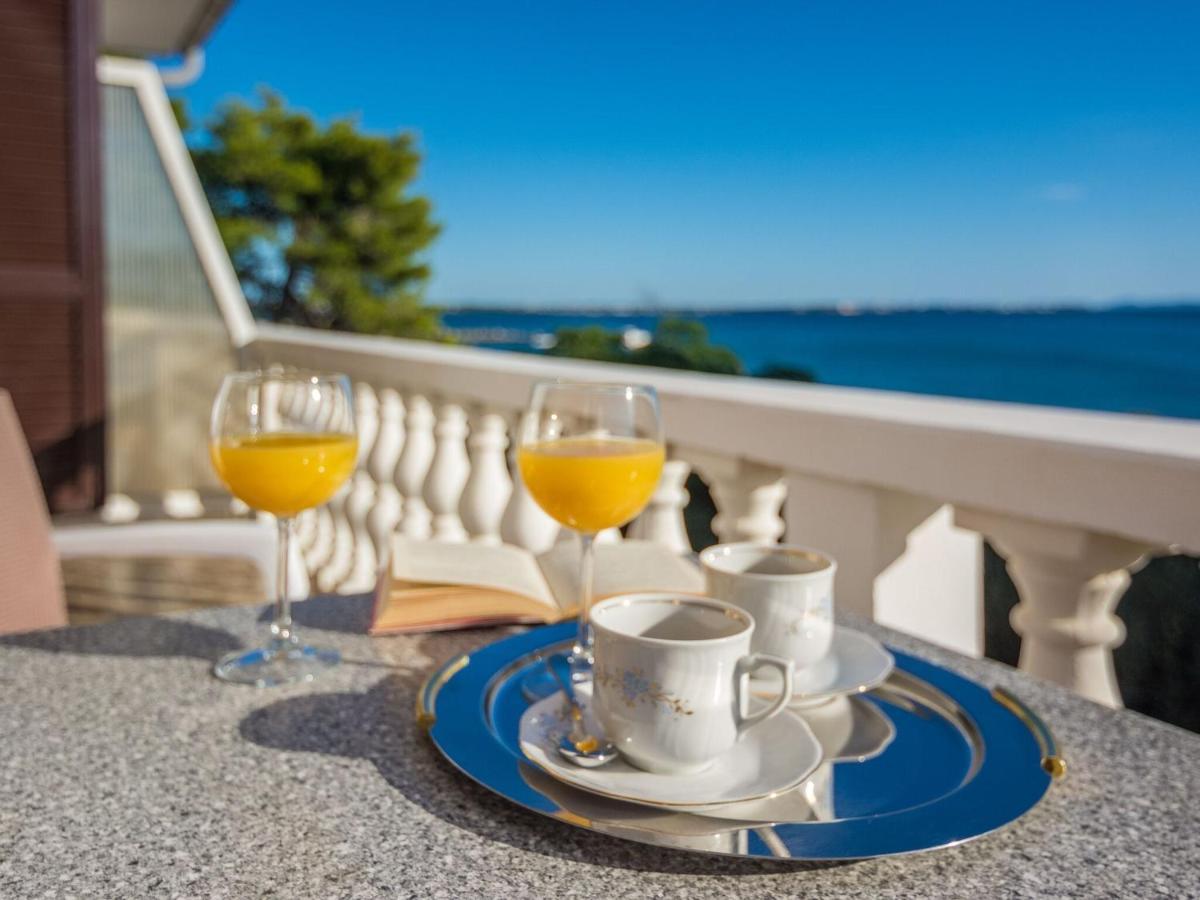 Apartments In House Liveric, In Vir At The Beach エクステリア 写真