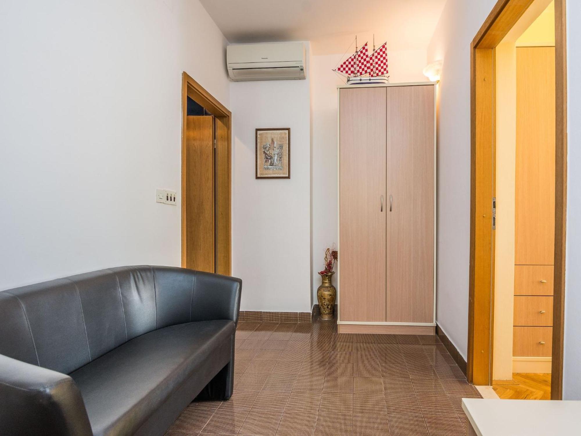 Apartments In House Liveric, In Vir At The Beach エクステリア 写真